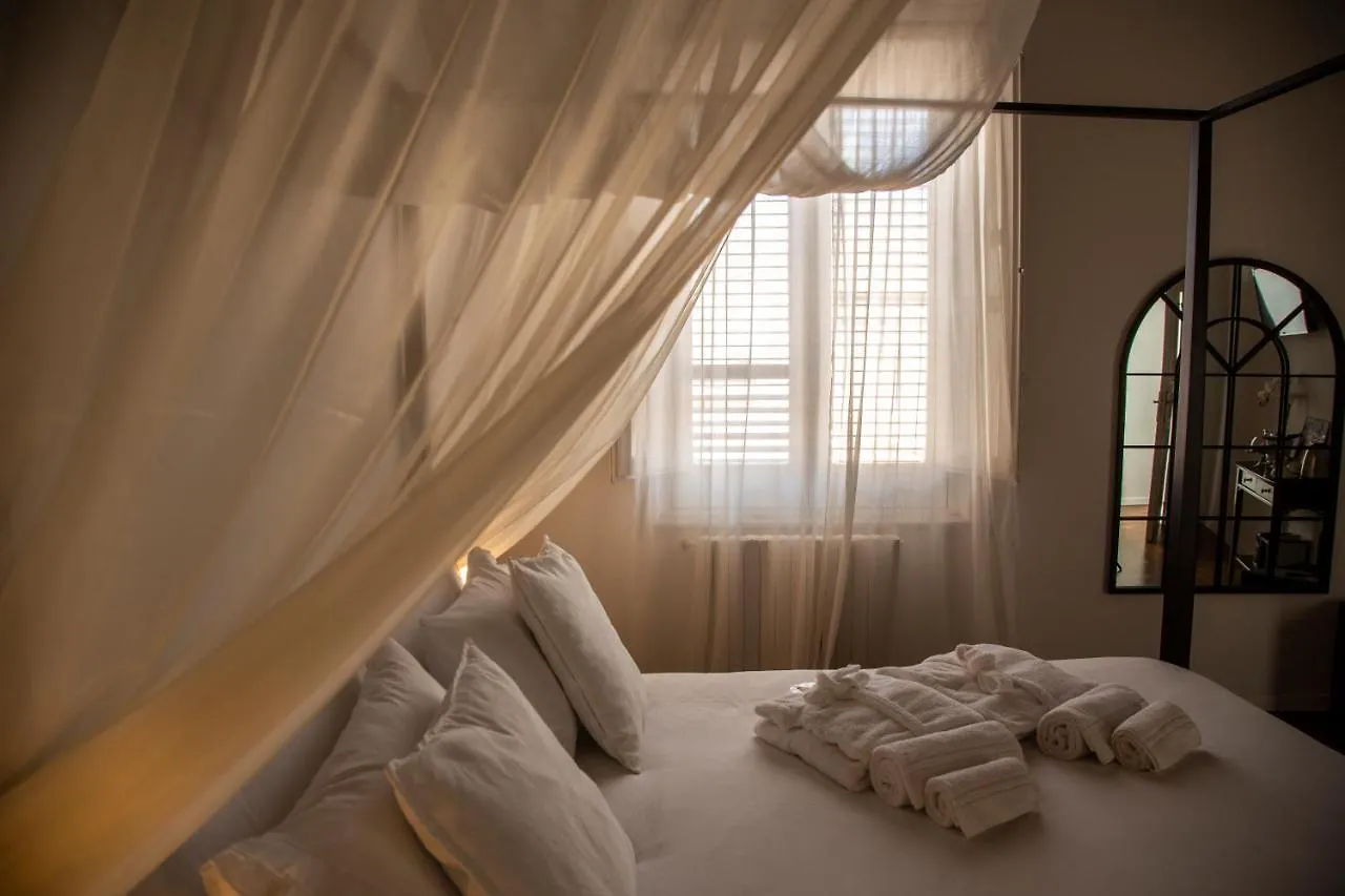 Bed and Breakfast Dimora Sinibaldi à Palerme Couette-café