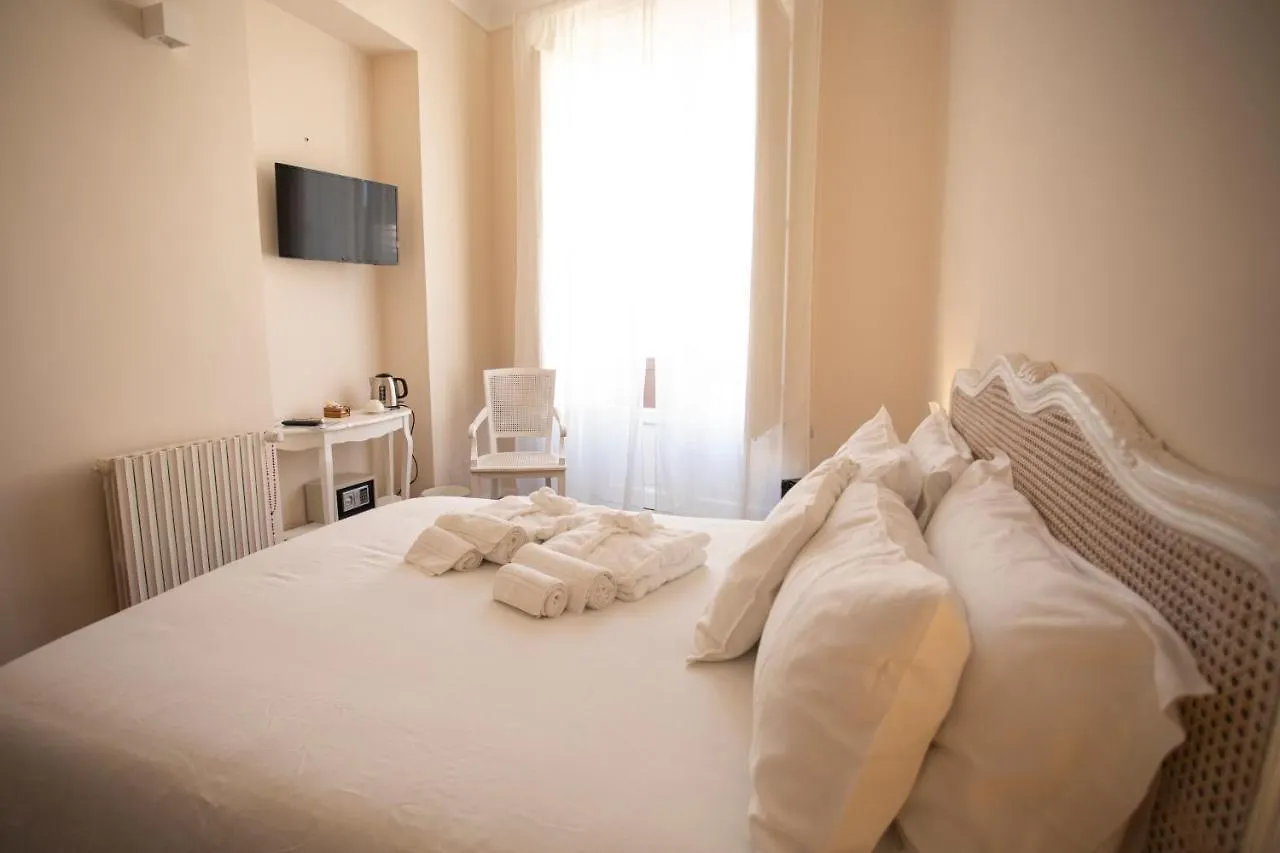Couette-café Bed and Breakfast Dimora Sinibaldi à Palerme