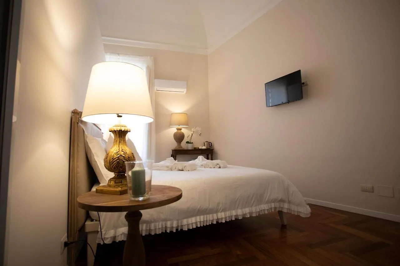 **  Dimora Sinibaldi Bed & Breakfast Palermo Italy