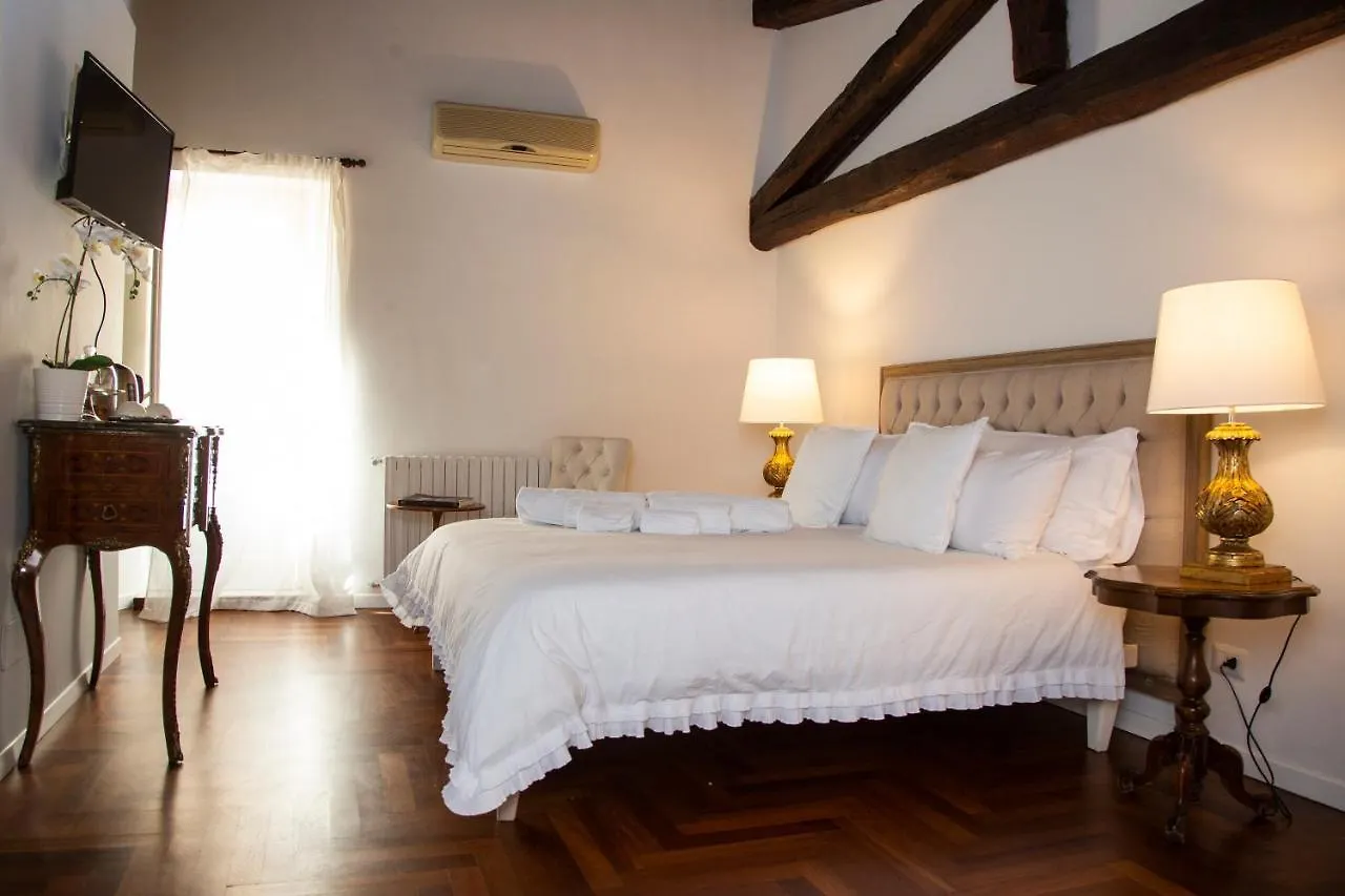 Dimora Sinibaldi Bed & Breakfast Palermo Italy
