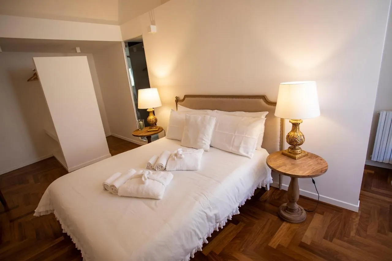**  Dimora Sinibaldi Bed & Breakfast Palermo Italy